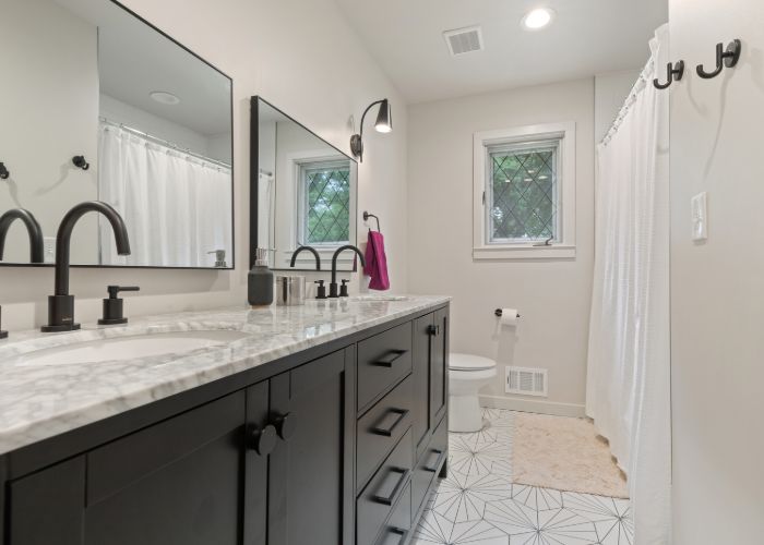 completed bathroom remodeling by Gold Heart Homes in Kansas City